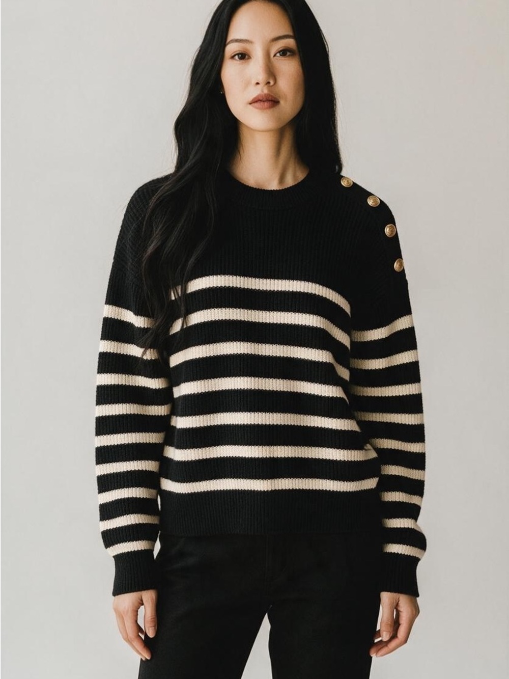 H&M BLACK AND WHITE SWEATER WITH GOLD BUTTONS SZ LARGE